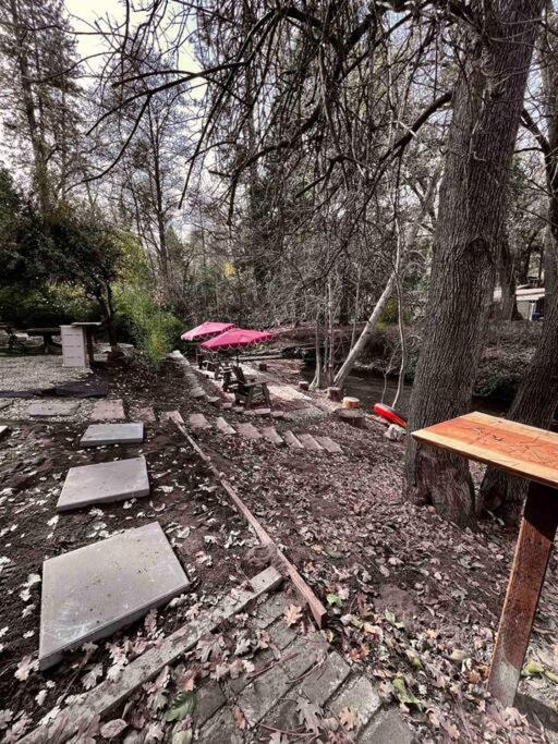 Villa Near Yosemite, A Tranquil Getaway With Creek Frontage *