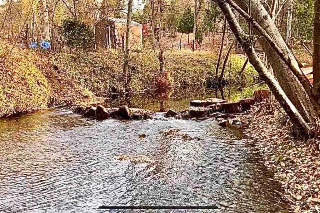 Villa Near Yosemite, A Tranquil Getaway With Creek Frontage *